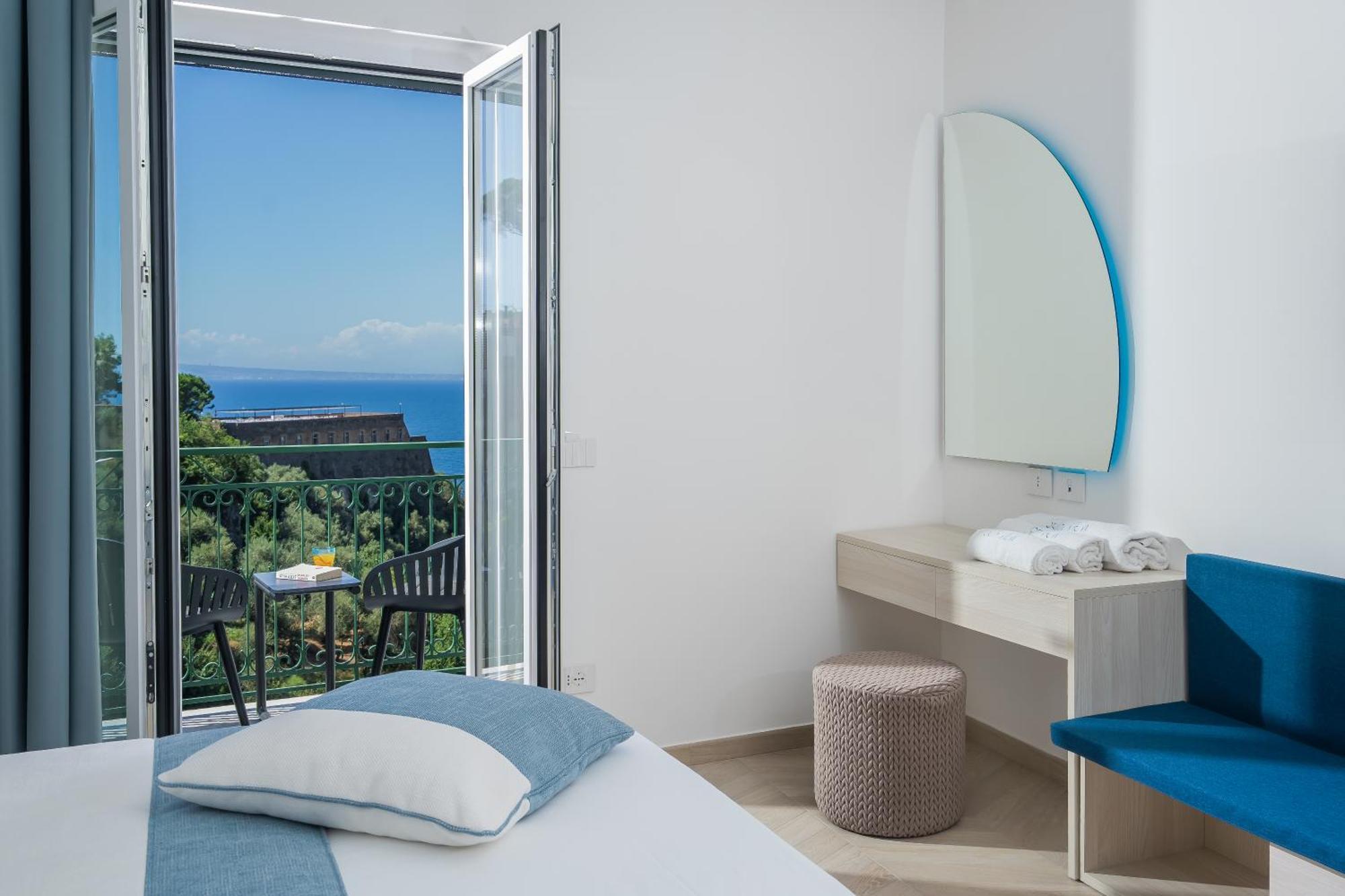 Sea View Deluxe Apartments 비코에쿠엔세 외부 사진